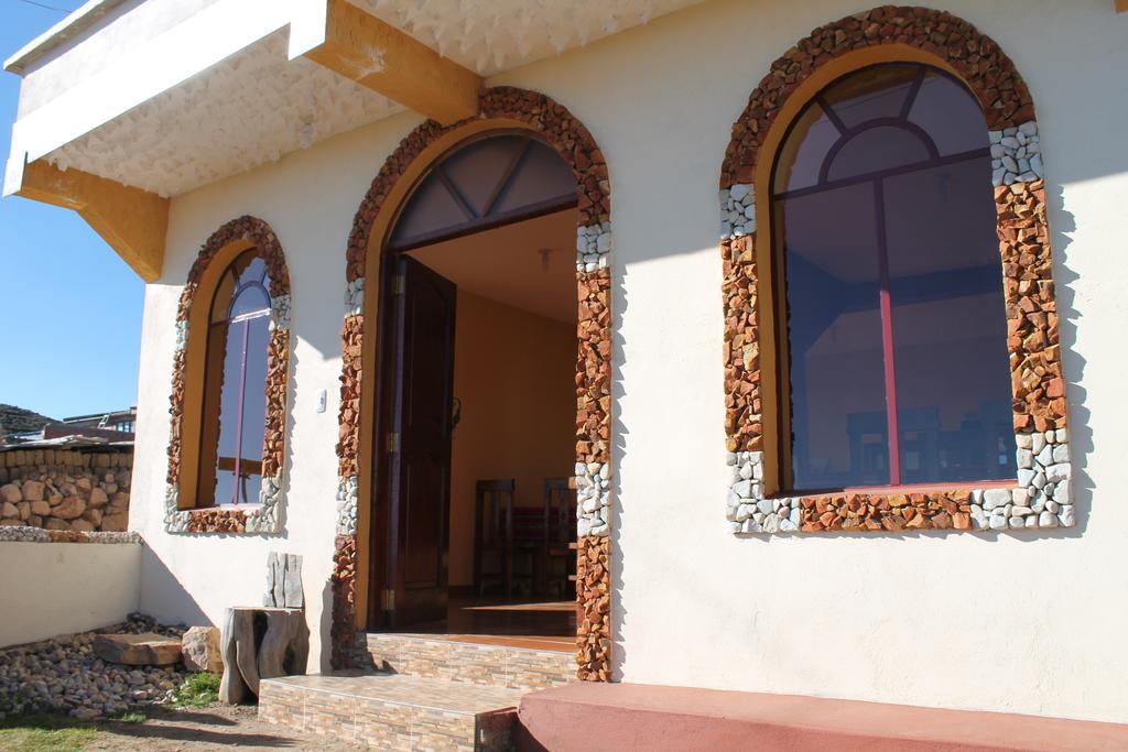 Hostal Jallalla Comunidad Yumani Exteriör bild