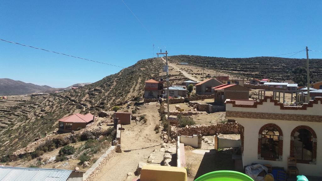 Hostal Jallalla Comunidad Yumani Exteriör bild